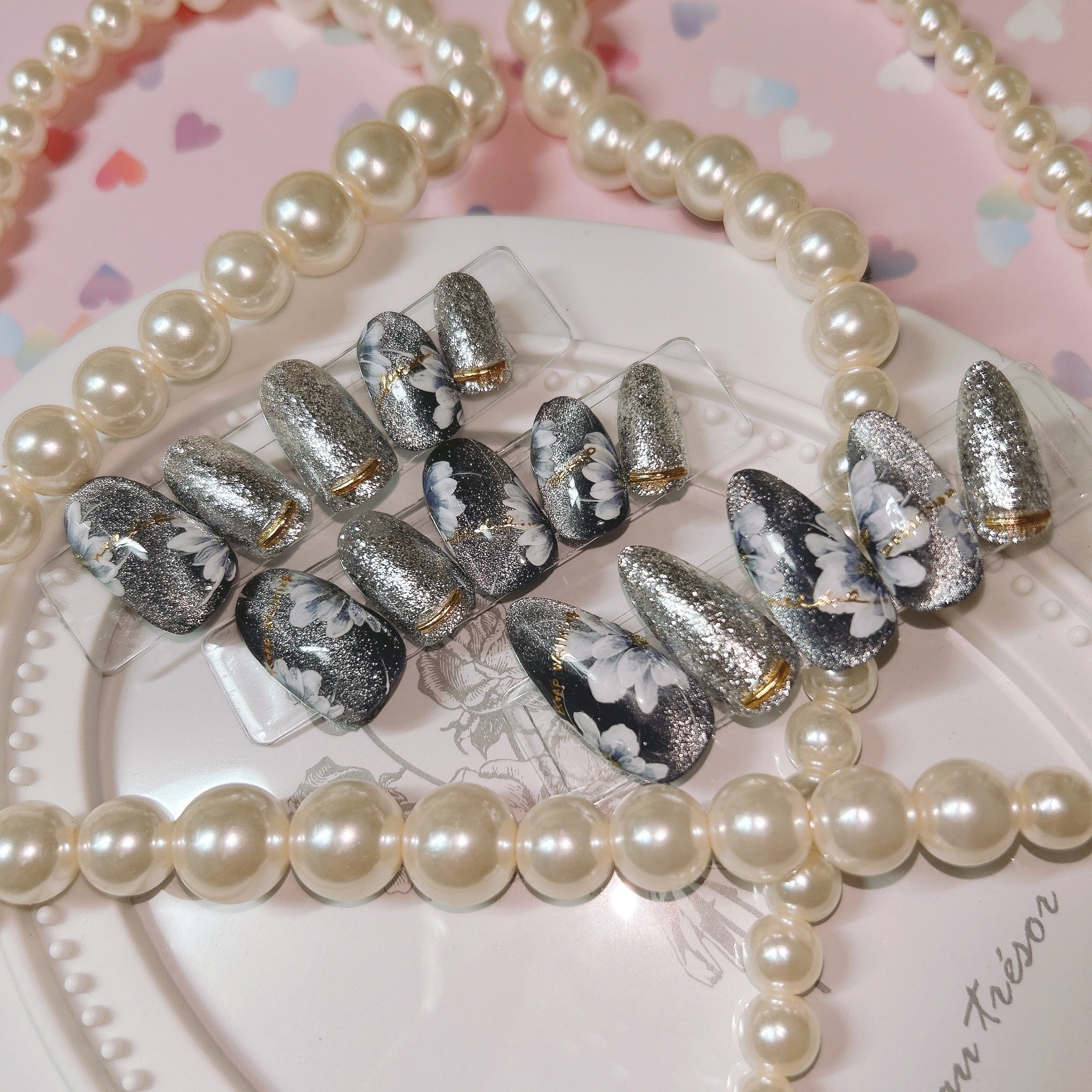 ネイルチップ(雪の花)No.79 | AZU Nail