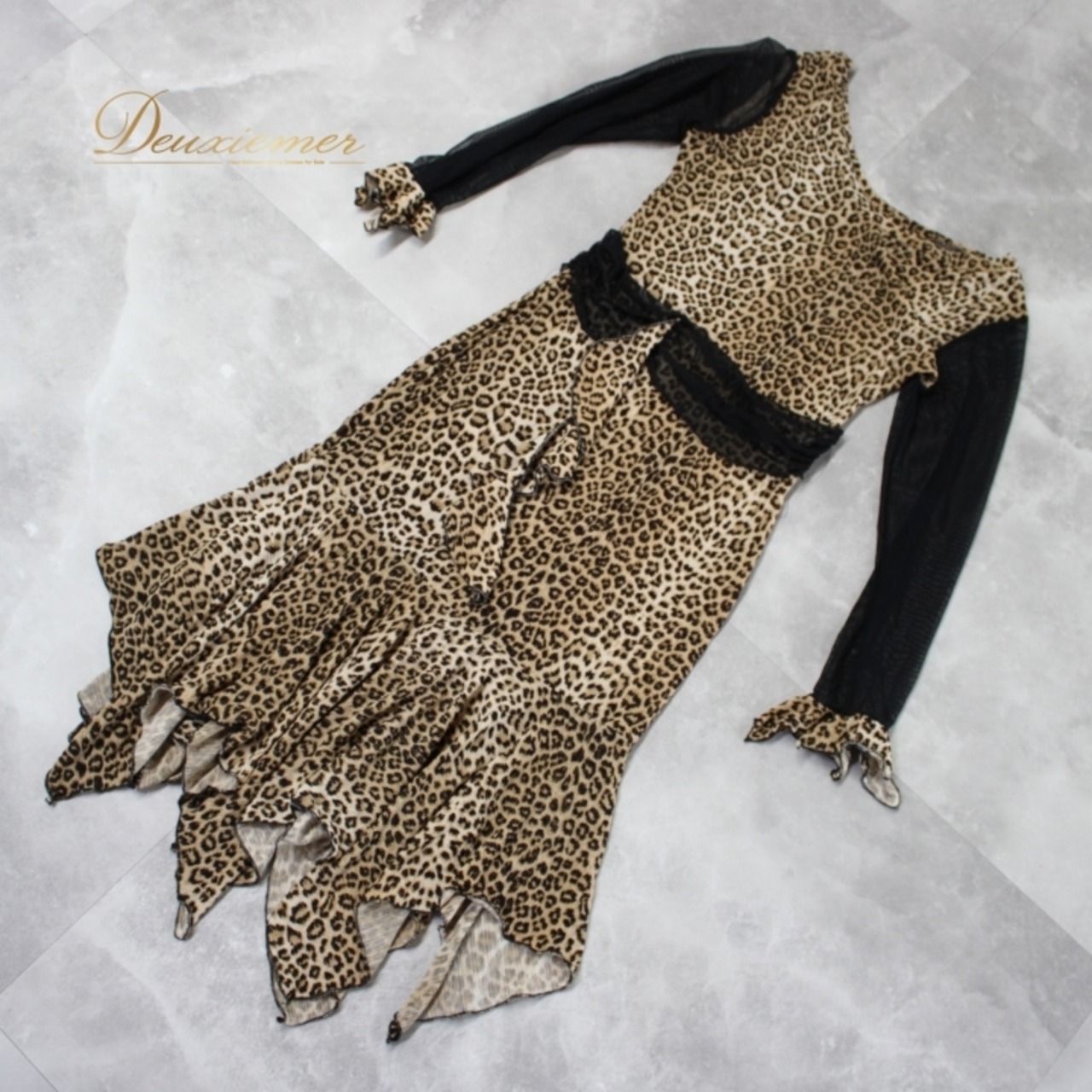 社交ダンス 衣装 ラテン ドレス ワンピース レッスンウェア パーティ衣装 オールシーズン ブラック系 ベージュ系 黒 ヒョウ柄 派手 レース 軽量 伸縮性 柔らかい 動きやすい フォーマル おしゃれ ステージウェア レディース ヒョウ柄ドレス クラシック ストレッチ ダンスウェア パーティー用 結婚式 ドレスアップ 成人式 流行り おすすめ