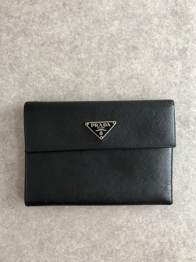 PRADA プラダ 財布 ブラック トライアングルロゴ レザー サフィアーノ vintage ヴィンテージ オールド xvag4c