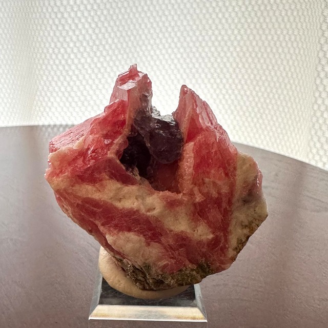 ロードクロサイト / パイライト【Rhodochrosite with Pyrite】中国産