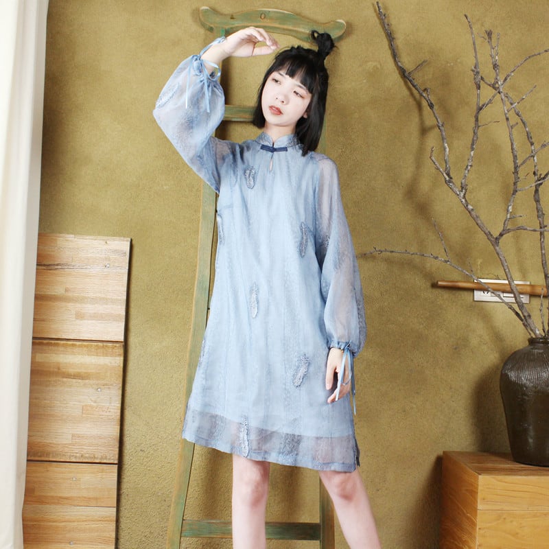 チャイナ風ワンピース 改良唐装 改良漢服 チャイナ風服 中華服 改良型チャイナドレス 普段着 女子会 同窓会 二次会 普段着 S M L ショート丈 民国風 ブルー 青い 羽刺繍入り シフォン 超可愛い Elegant