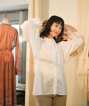 【送料無料】European lace blouse