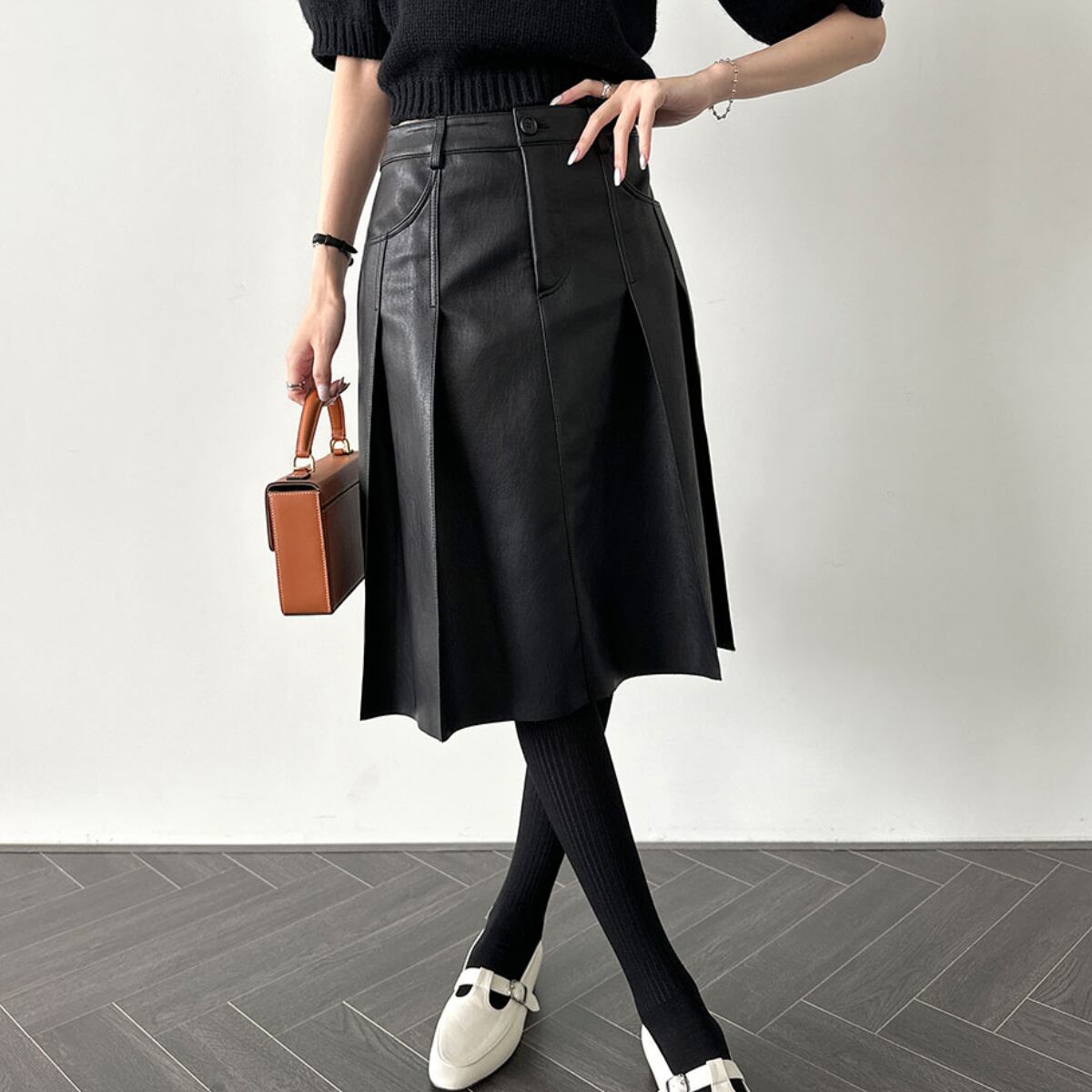PU Leather Panel Pleat Midi Skirt ch0204