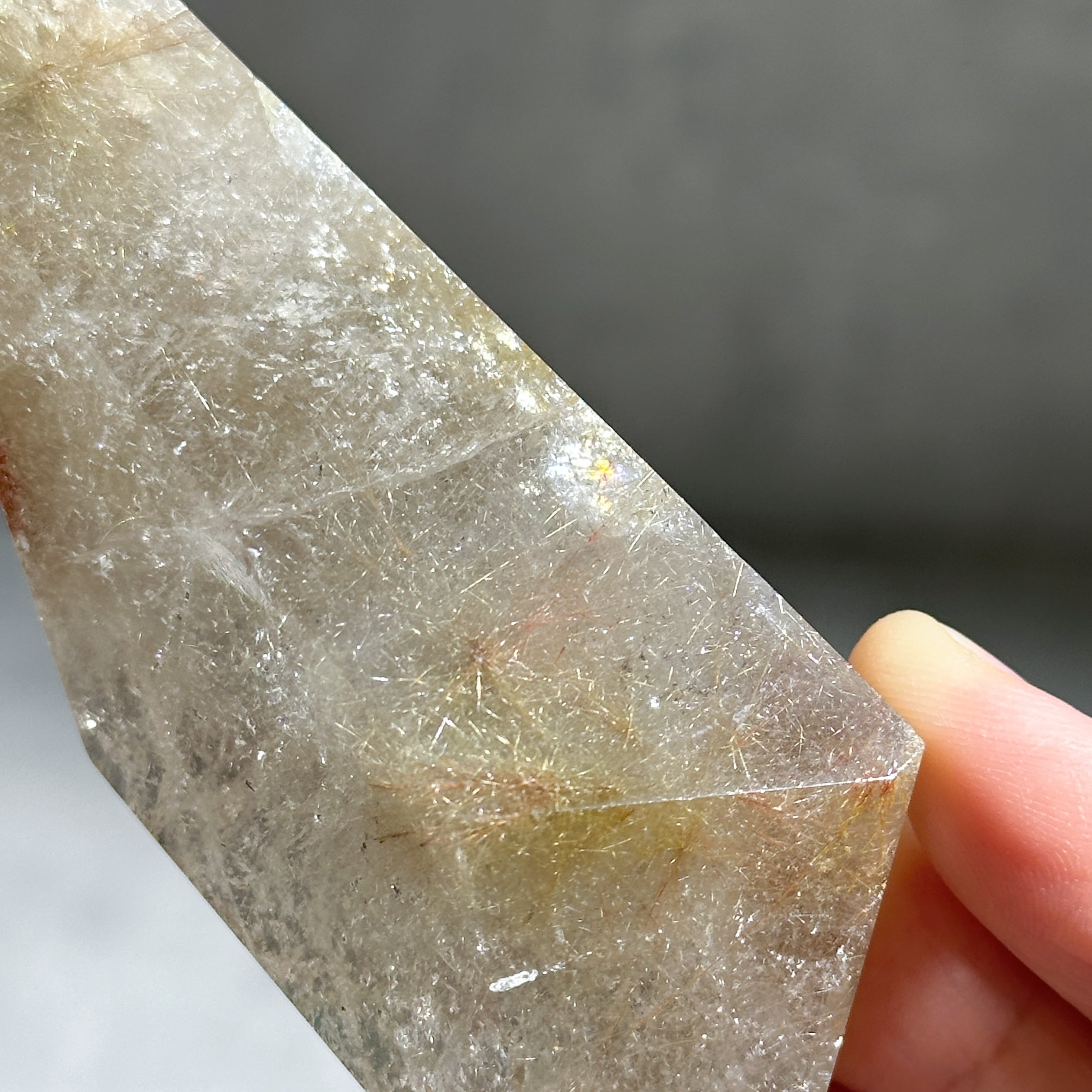 天然石 水晶ルチルフリー ブラジル産]ルチルクォーツフリーフォーム - 埼玉県吉川市の天然石専門