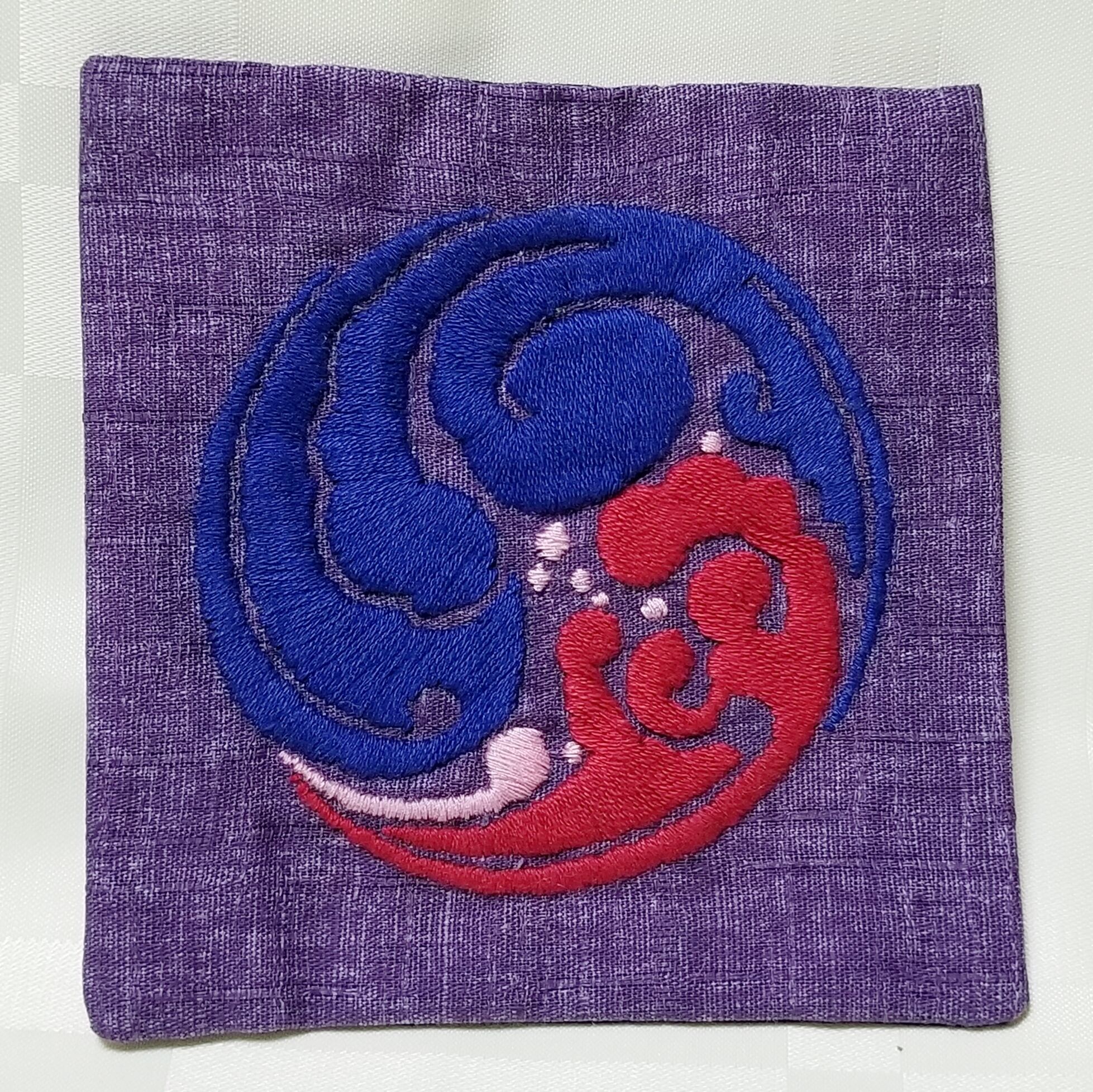 刀紋刺繍コースター【燭台切光忠】 | 紡縁
