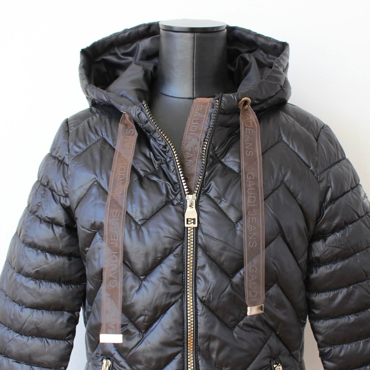 ホワイトブラウン G A U D Iダウンジャケット 黒Lサイズ 未使用新品