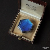 アンティークジュエリー シルバー モルフォ蝶 ブローチ(ヘキサゴンタイプ)