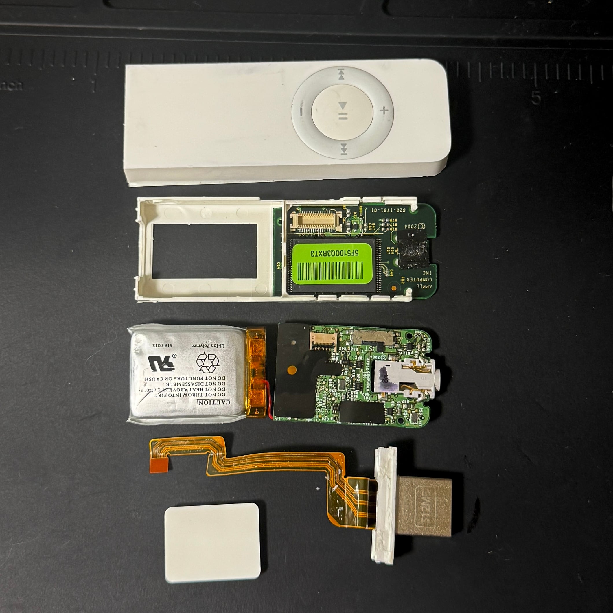 充電ケーブル不要】Apple 初代 iPod shuffle 512MB | 新品バッテリー