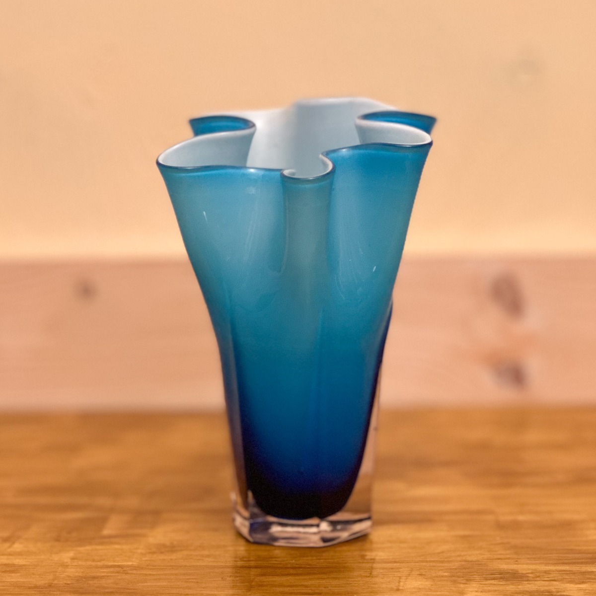 Flora | hellomyonlyone