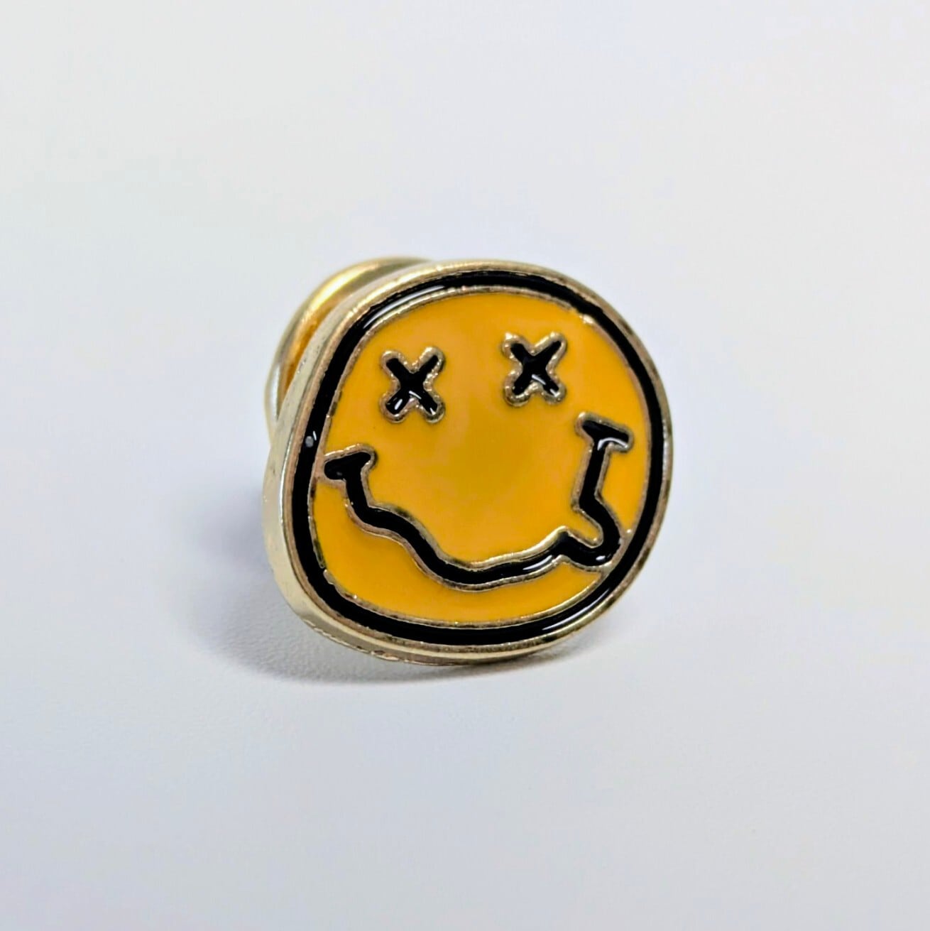 再入荷！送料無料！ ☆ピンズ PINS☆ピンバッジ 【 Nirvana