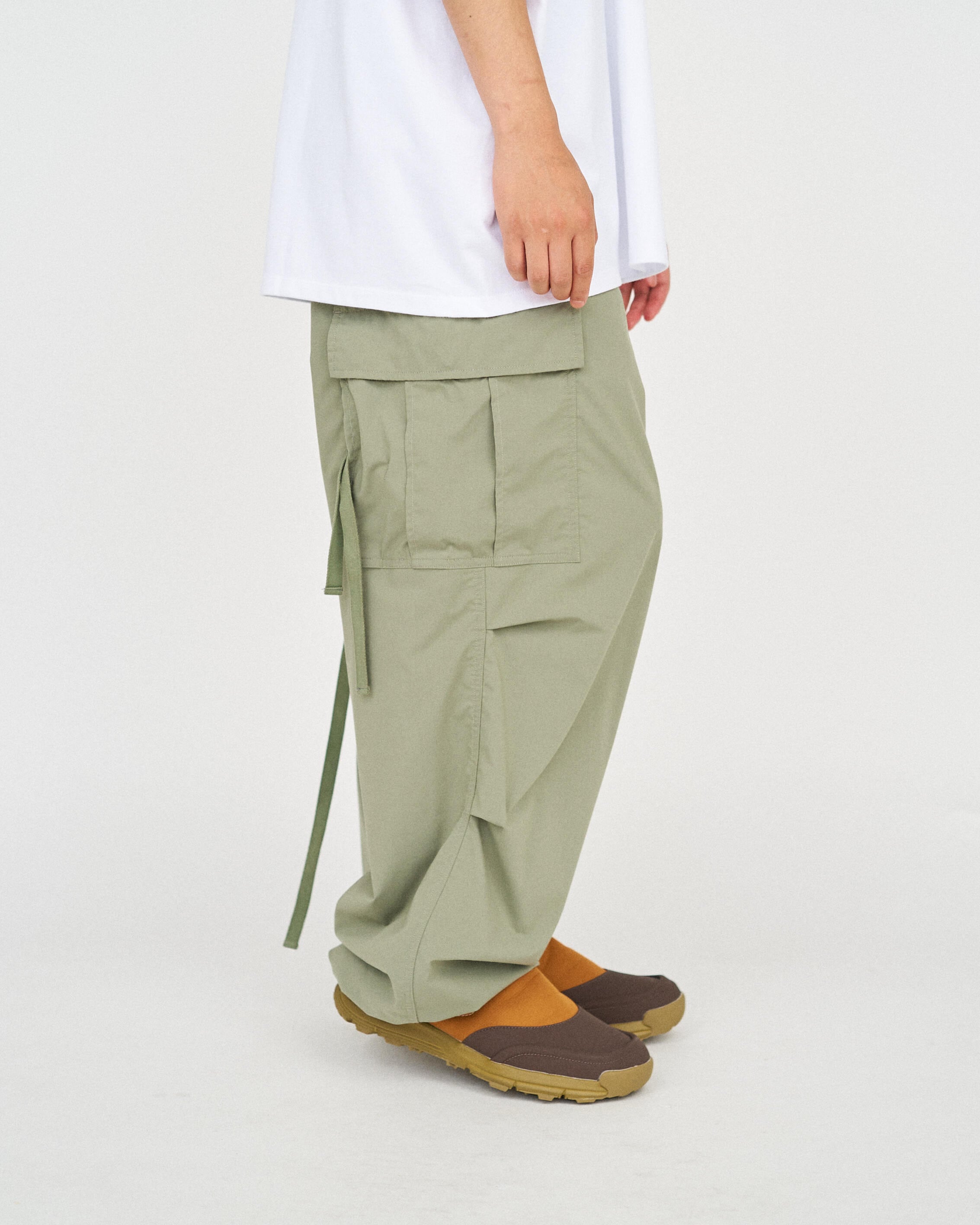 【美品】 FreshServie MICRO TYPEWRITER カーゴパンツ FreshService｜MICRO TYPEWRITER CARGO PANTS | 眠家オンラインストア