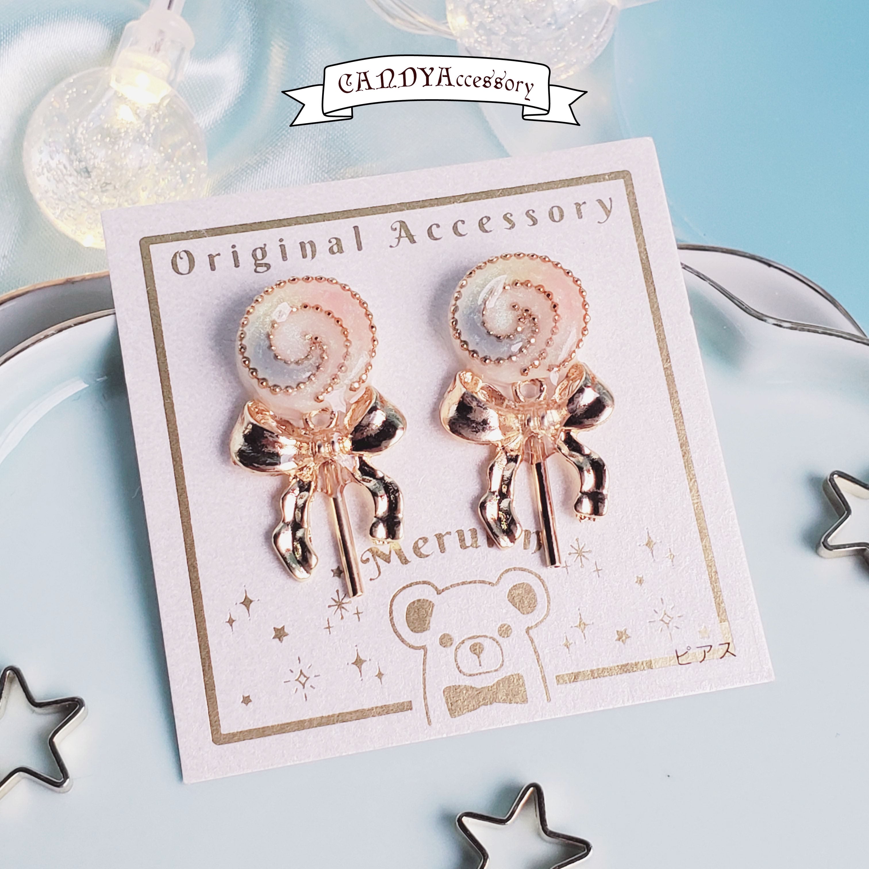 カバ ゆめかわ さんかく ガラス ピアス / イヤリング カバ ゆめかわ