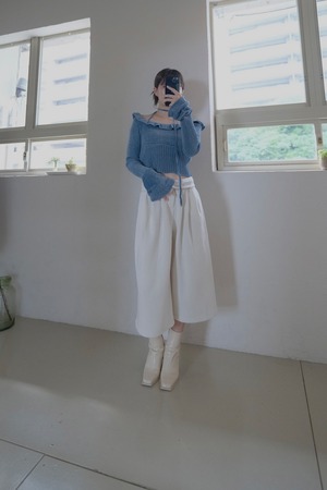 Tuck Wide Wale Corduroy Pants / WHITE