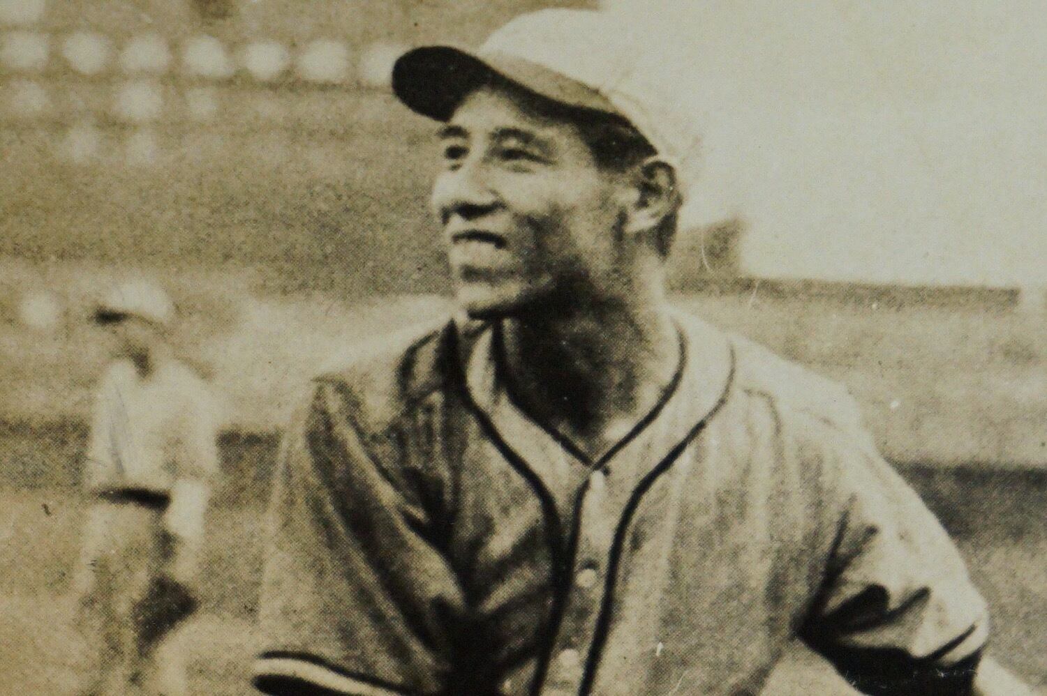 2402G4 苅田久徳 戦前 プロ野球 古写真 複製写真？ 昭和レトロ