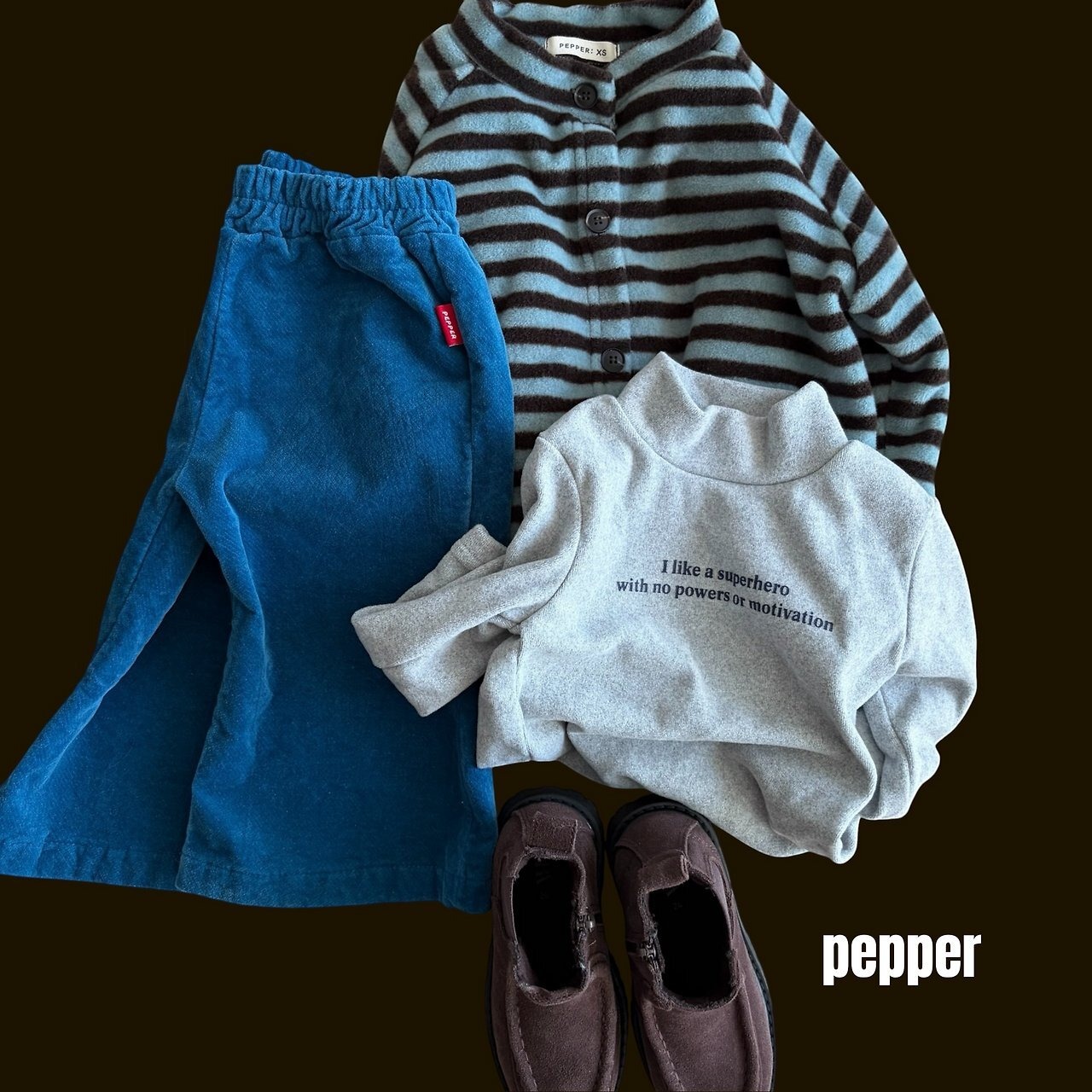 ペッパー / PEPPER / ハーフネックロゴトップス / 韓国子供服 / キッズ / 26winter〖取寄〗*XS~XL*