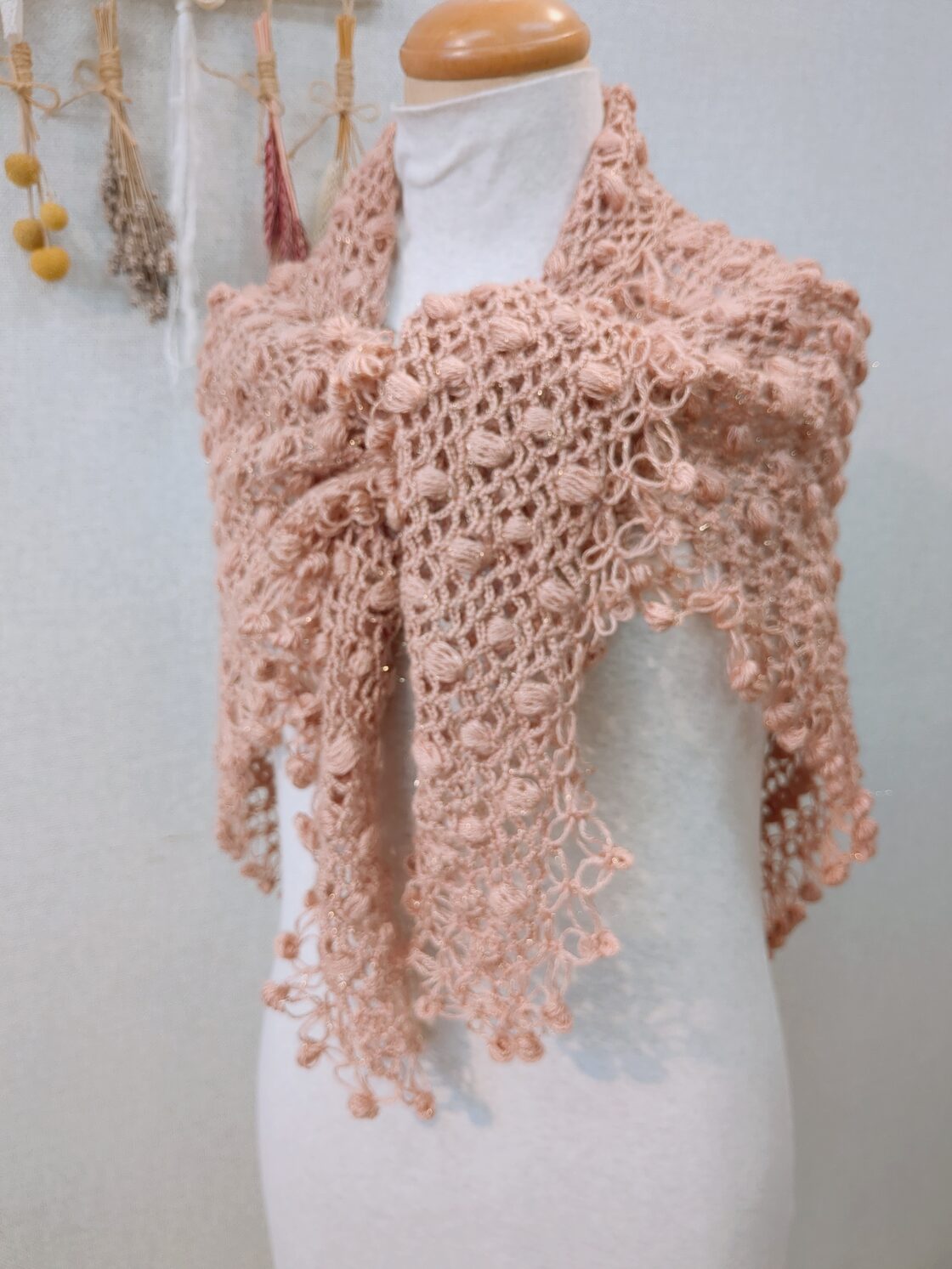 ハンドメイド レース編みピンクストール 穿こ 