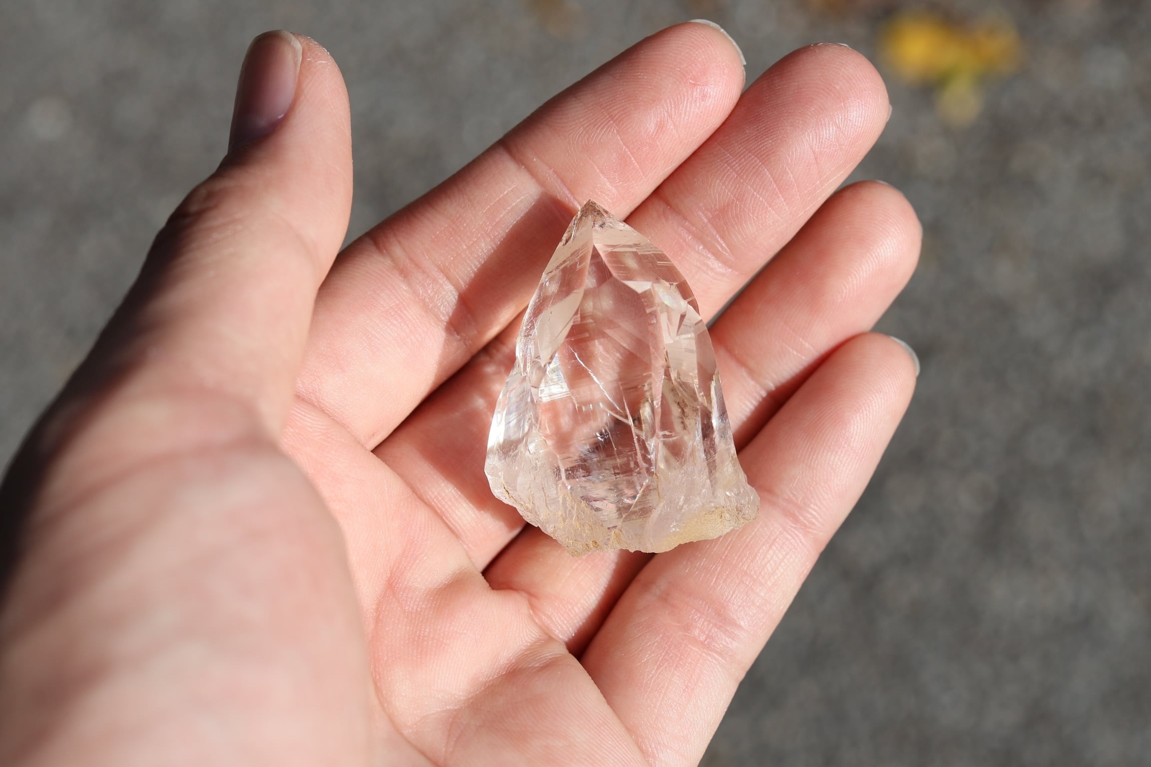 ヒマラヤ水晶 ガネーシュヒマール産 | 石垣島の夜光貝