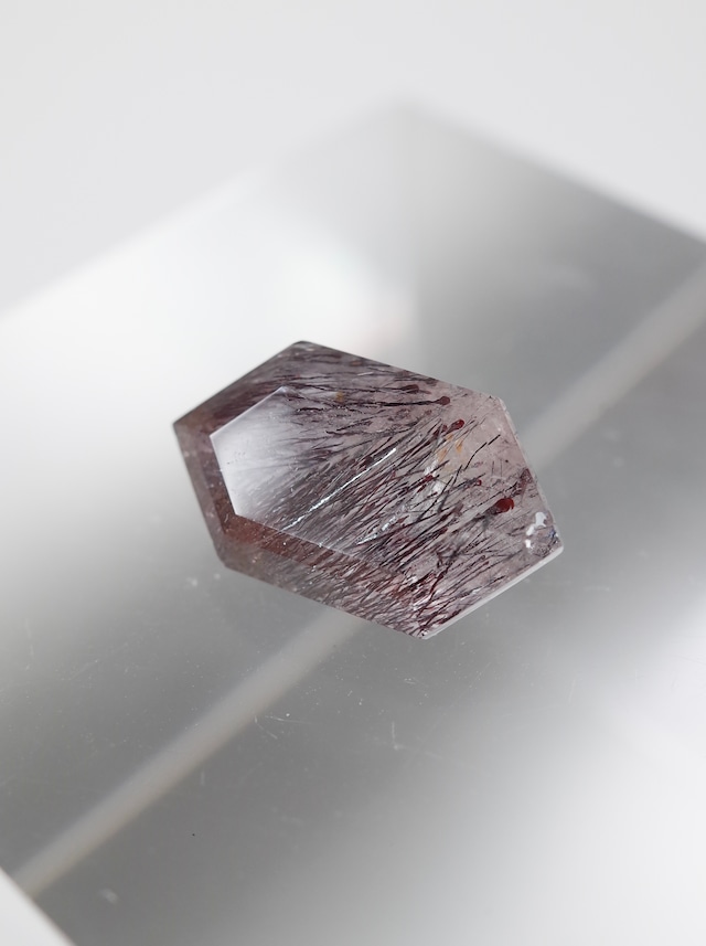 Goethite in Quartz Faceted - a12