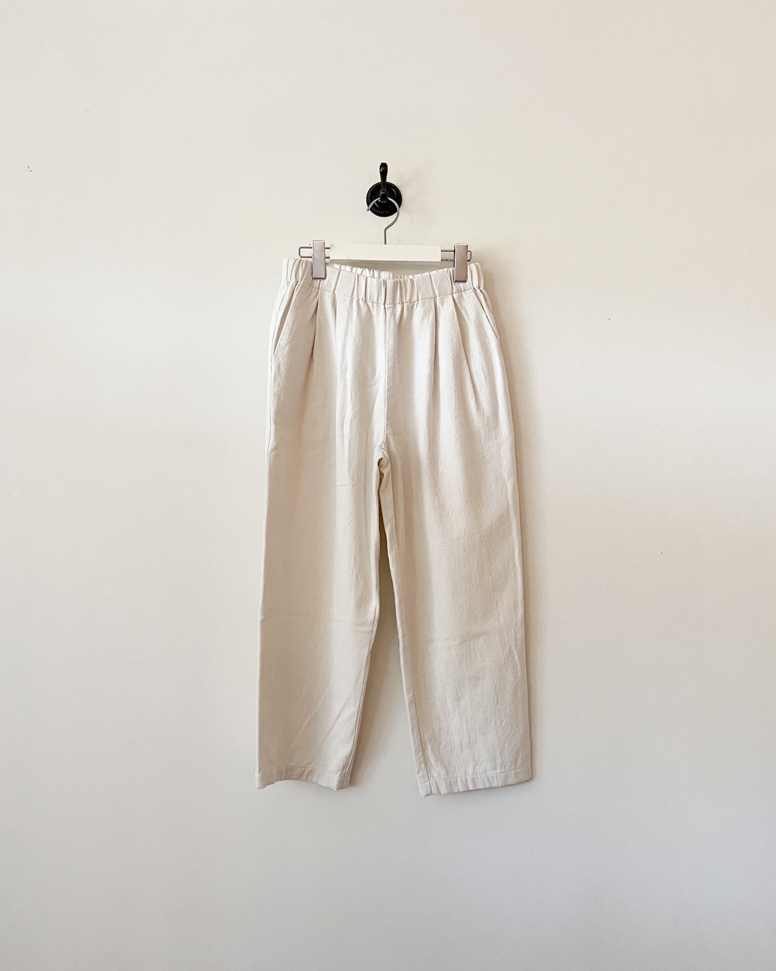 evam eva クロップドパンツ　cropped pants