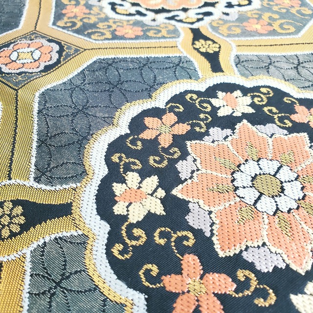 正絹 格子唐華丸文様 六通袋帯 | アンティーク雑貨・家具・骨董品
