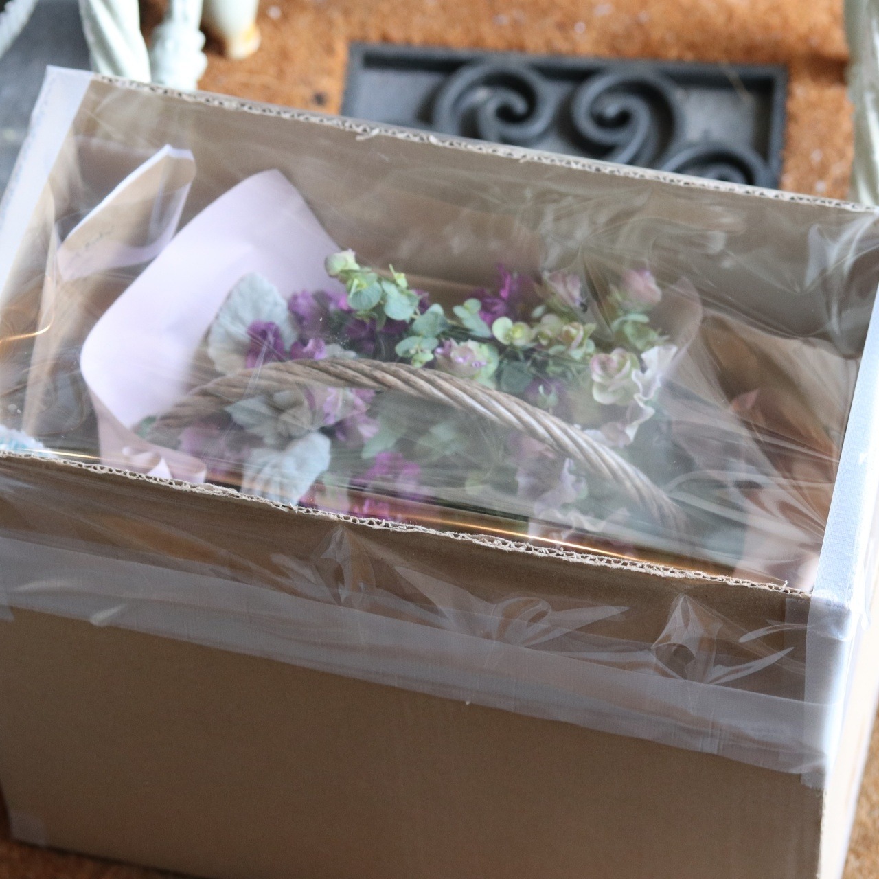 冬から春に楽しむ寄せ植え　シクラメン森の妖精クラウンポット　届いてすぐ玄関に飾れる 　プレゼントにもオススメ　