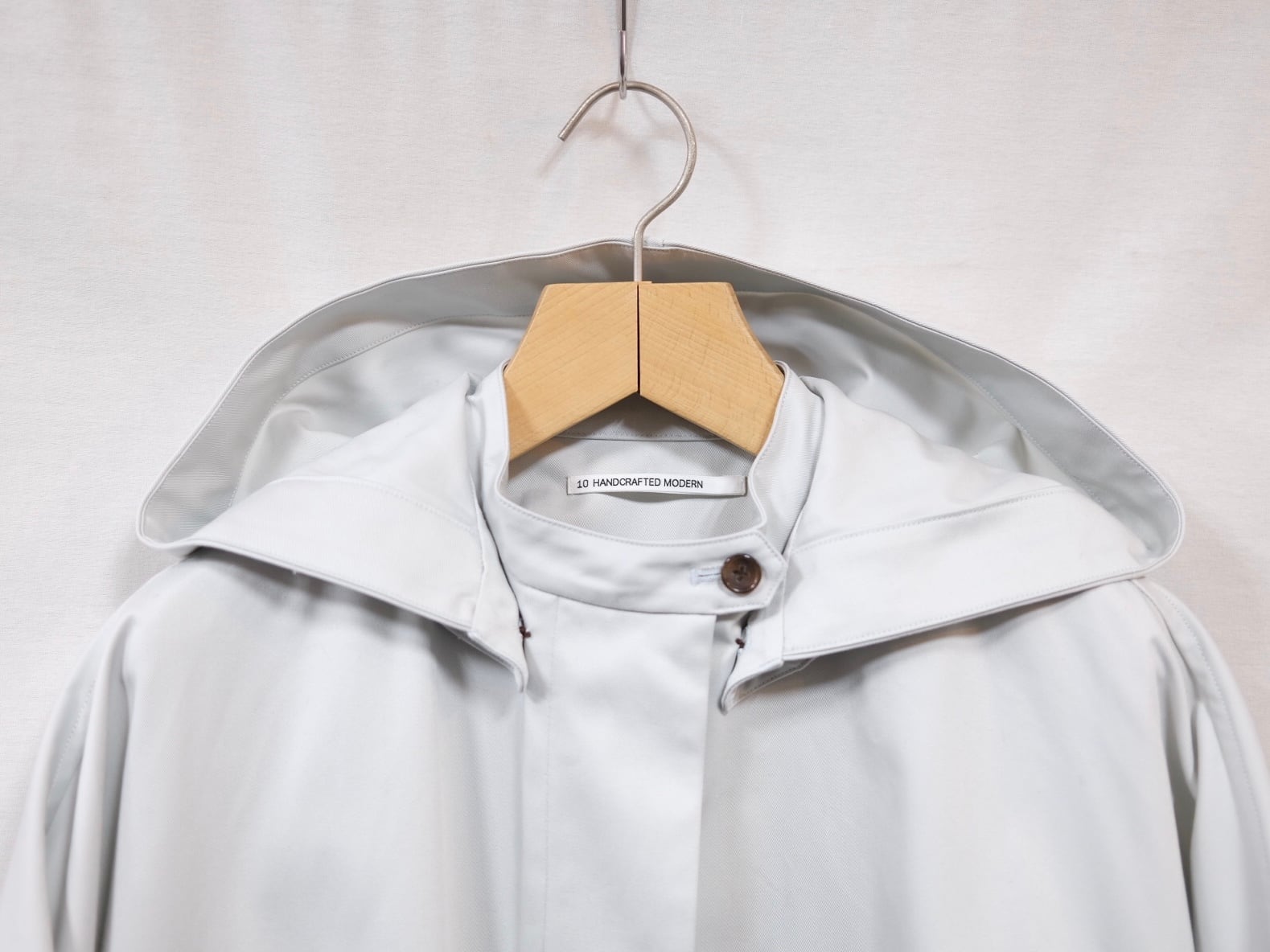 TENNE HANDCRAFTED MODERN 