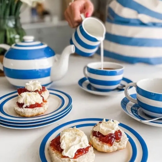 【cornishware】ジャグ｜Mサイズ