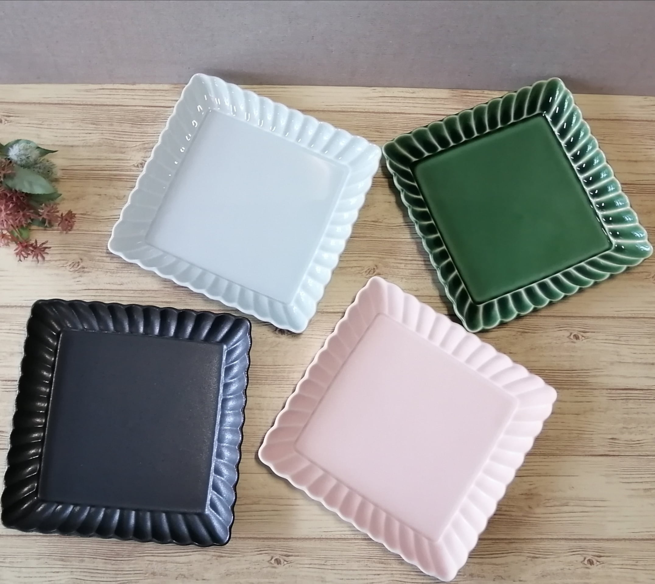 かすみ 正角皿 Mサイズ 17cm 全5色 和食器 花のお皿 | 食器の