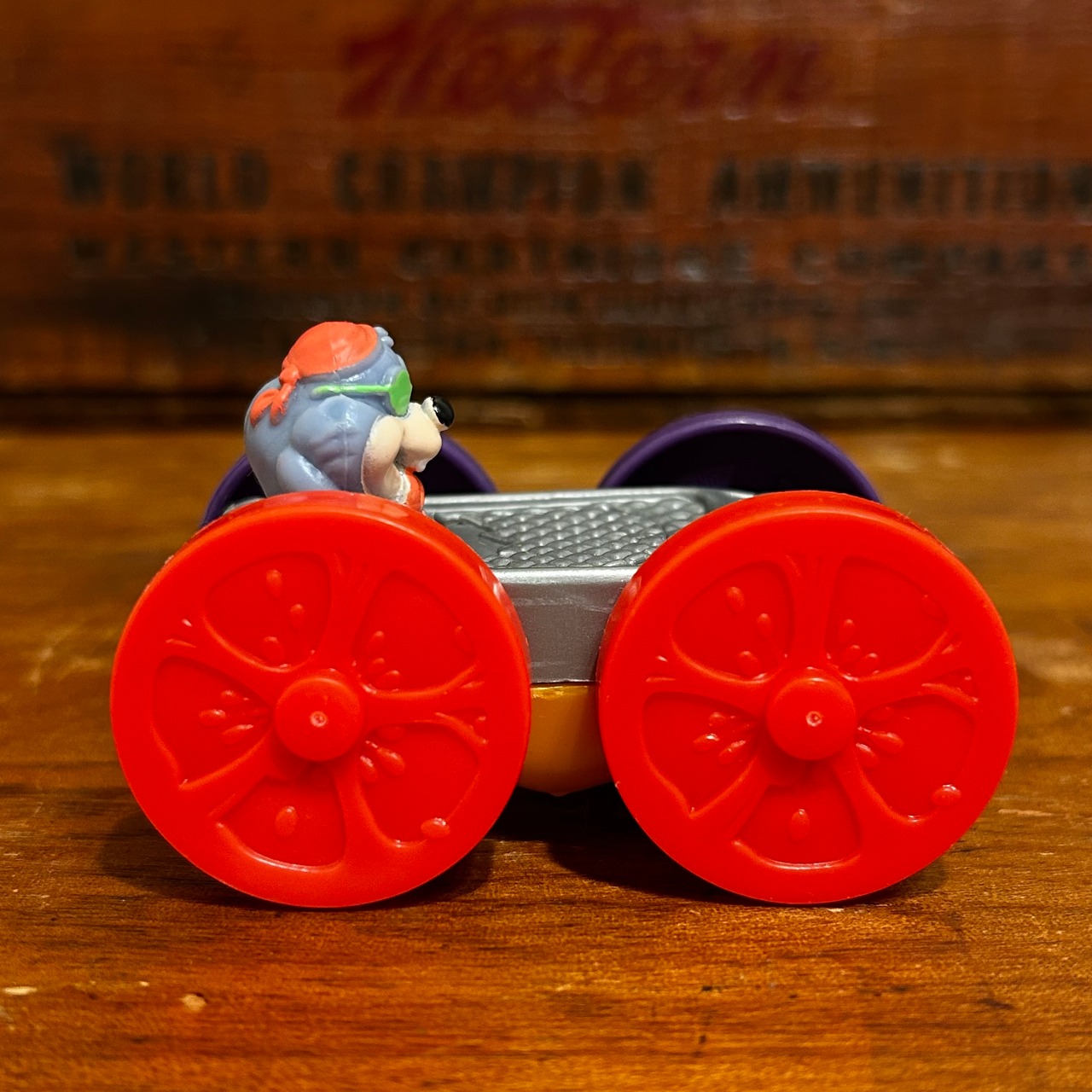 デイジーデビル ハムトンピッグ フリップカー タイニートゥーン マクドナルド 1990 MUT-14