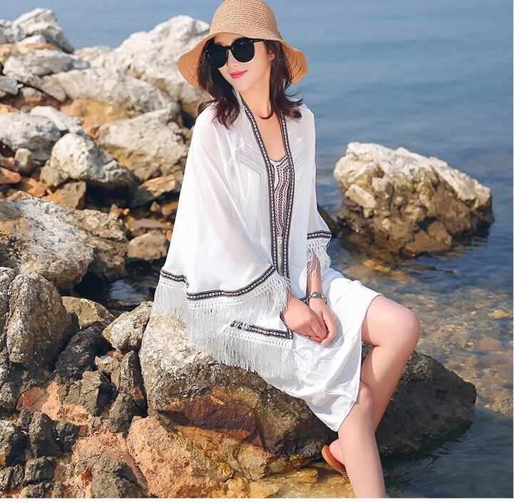トップス レディース ペア 刺繍 送料無料 楽ちん ドルマンスリーブ アウトドア リゾート BBQ キャンプ 旅行 海 プール アジアン フリーサイズ 10代 20代 30代 モテ トレンド 流行ファッション コーデ お揃い ホワイト 白 ブラック 黒 おしゃれ お洒落 かわいい 大人可愛い きれいめ シンプル カジュアルストール ワイド フリンジ エスニック風 ビーチ タッセル 夏 シフォン コート ショート レース ゆったり コウモリ ショール 日焼け止め 洋服 冷房 カーディガン 七分袖 薄手