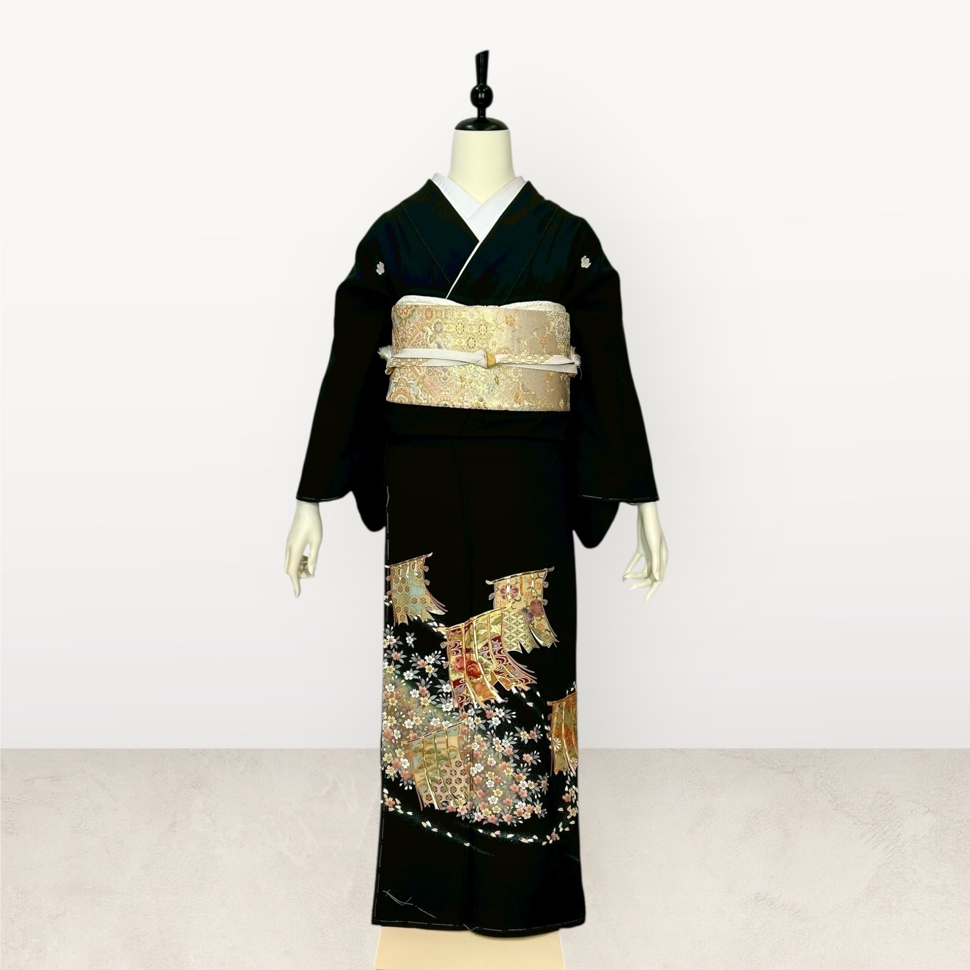 黒留袖 黒留袖／鳳凰に天平文様（AL0214）｜都民共済 モーニング・留袖
