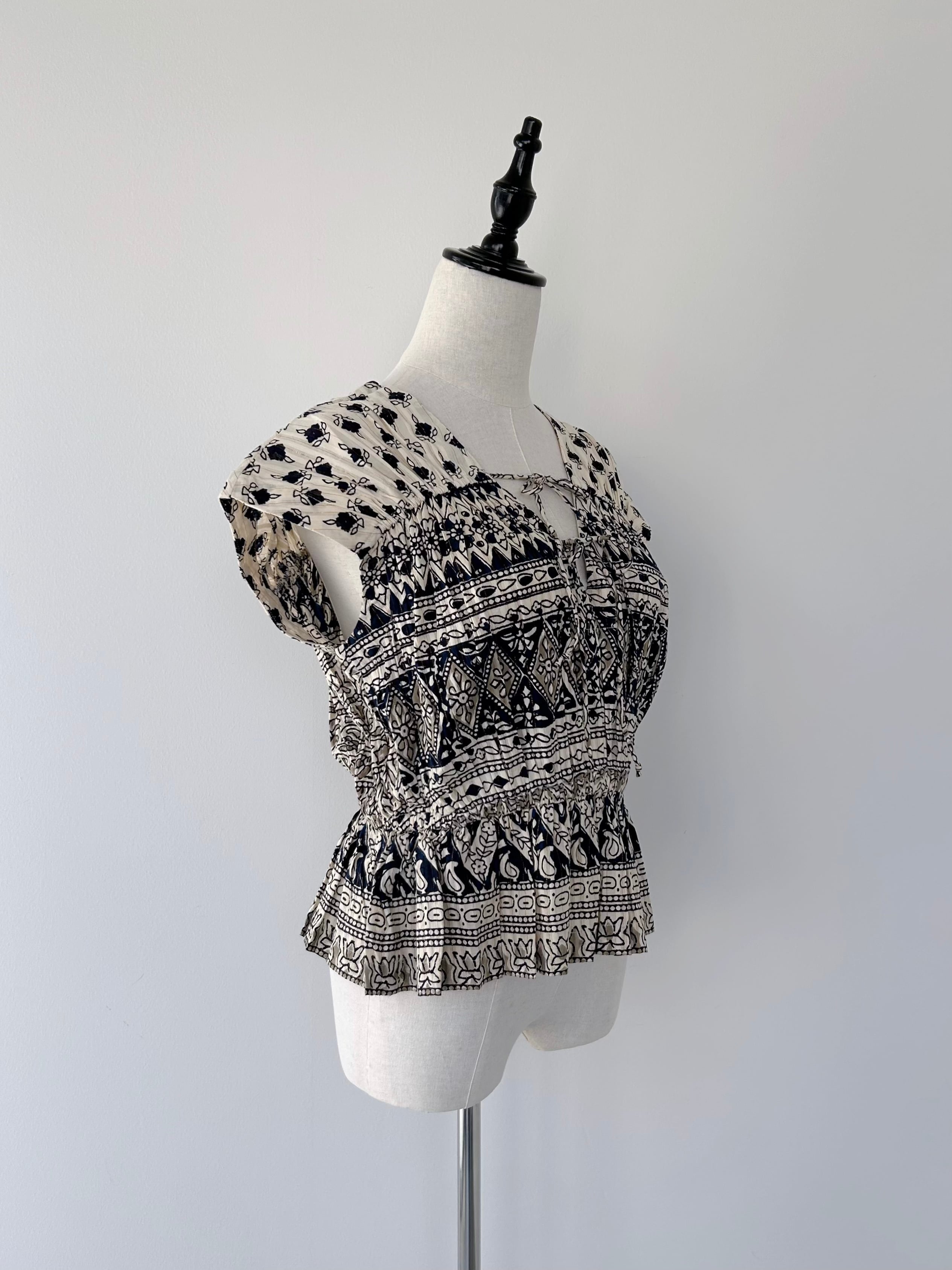 Sara Mallika Cotton Lurex Border Print Top | KOKO