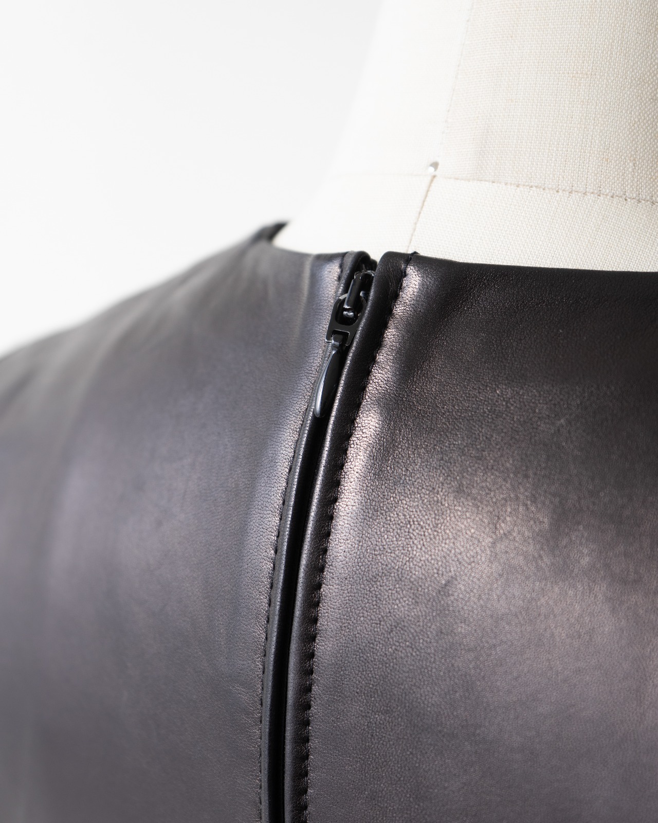 〈CÉLINE by phoebe philo〉Leather T-shirt