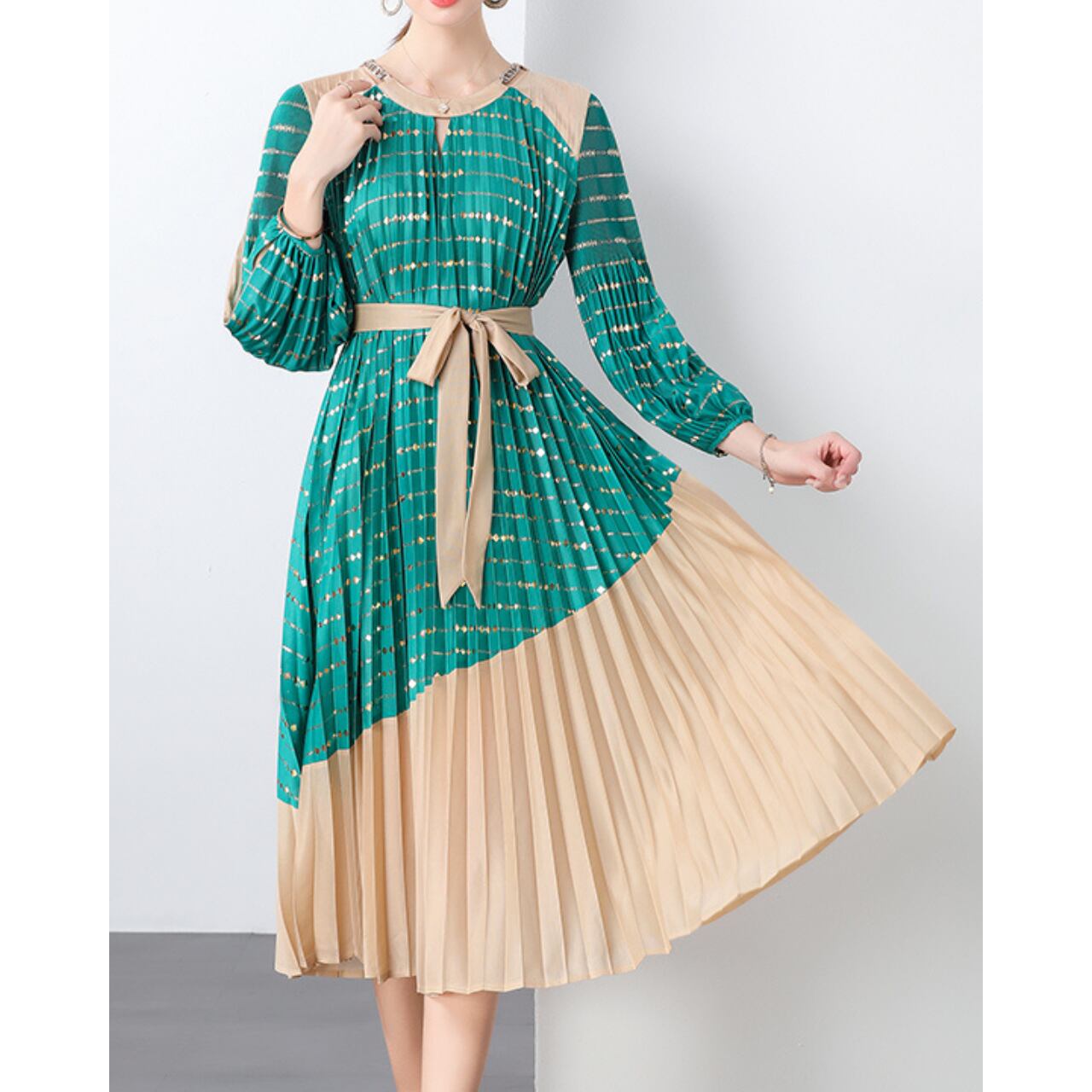 バイカラープリーツワンピース L1844