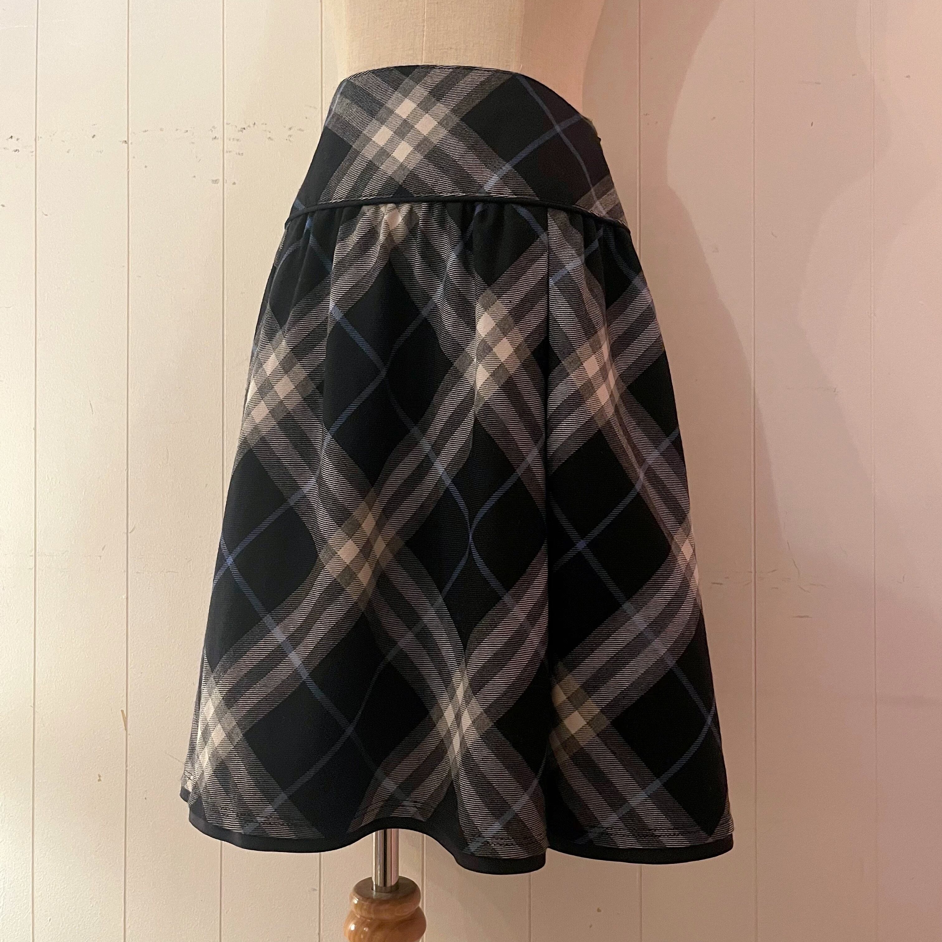 Burberry / blue check flare skirt