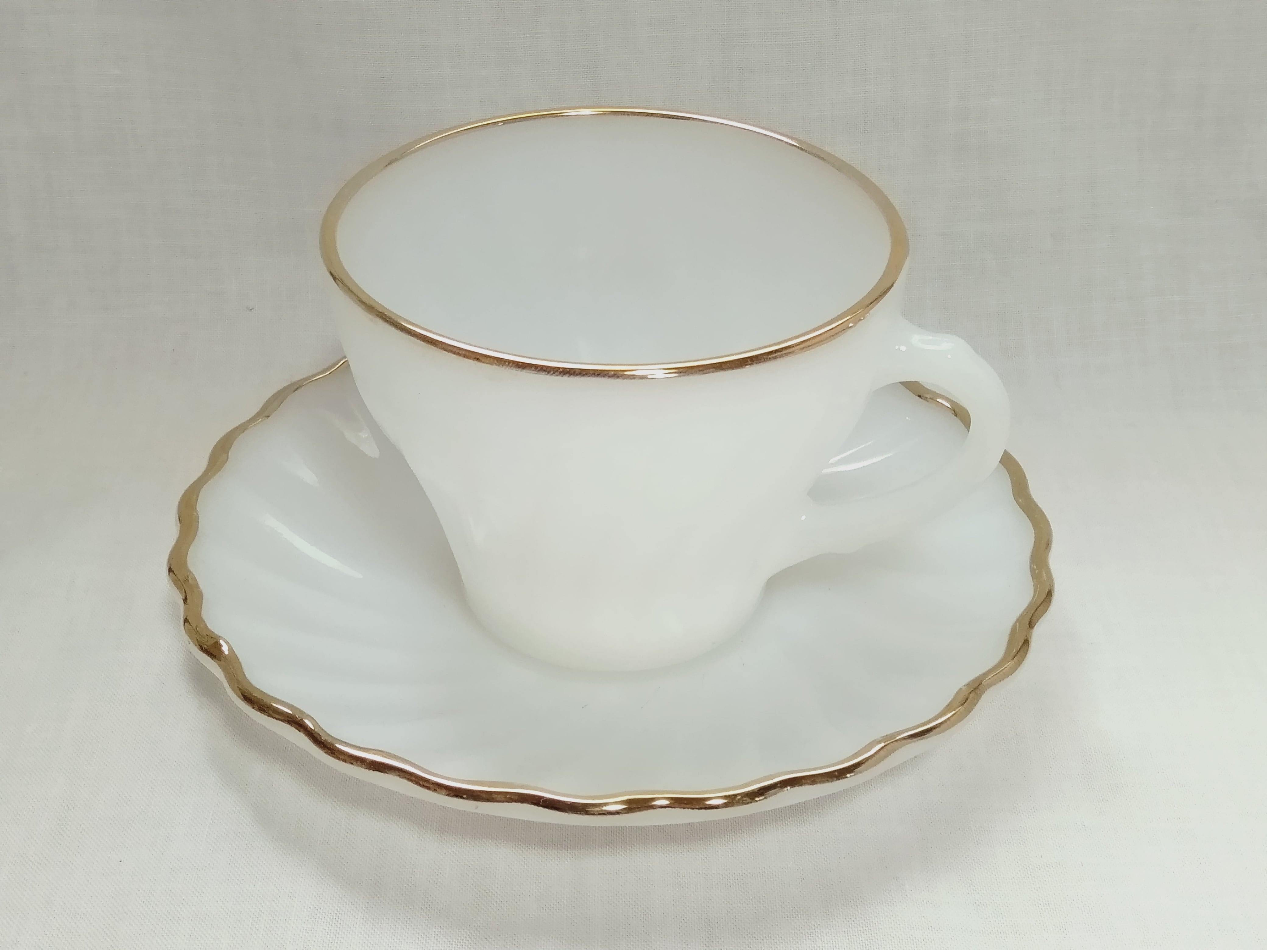 Vintage】Fire King アンカーホッキング社 シェル (ゴールドトリム