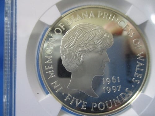 江戸、明治、大正、昭和、現行記念貨幣一覧 205枚の額縁セット【本物