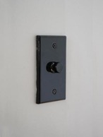 HS2935 厚みなし セラミックプレートプッシュスイッチ -1つボタン-/電材/ブラック
