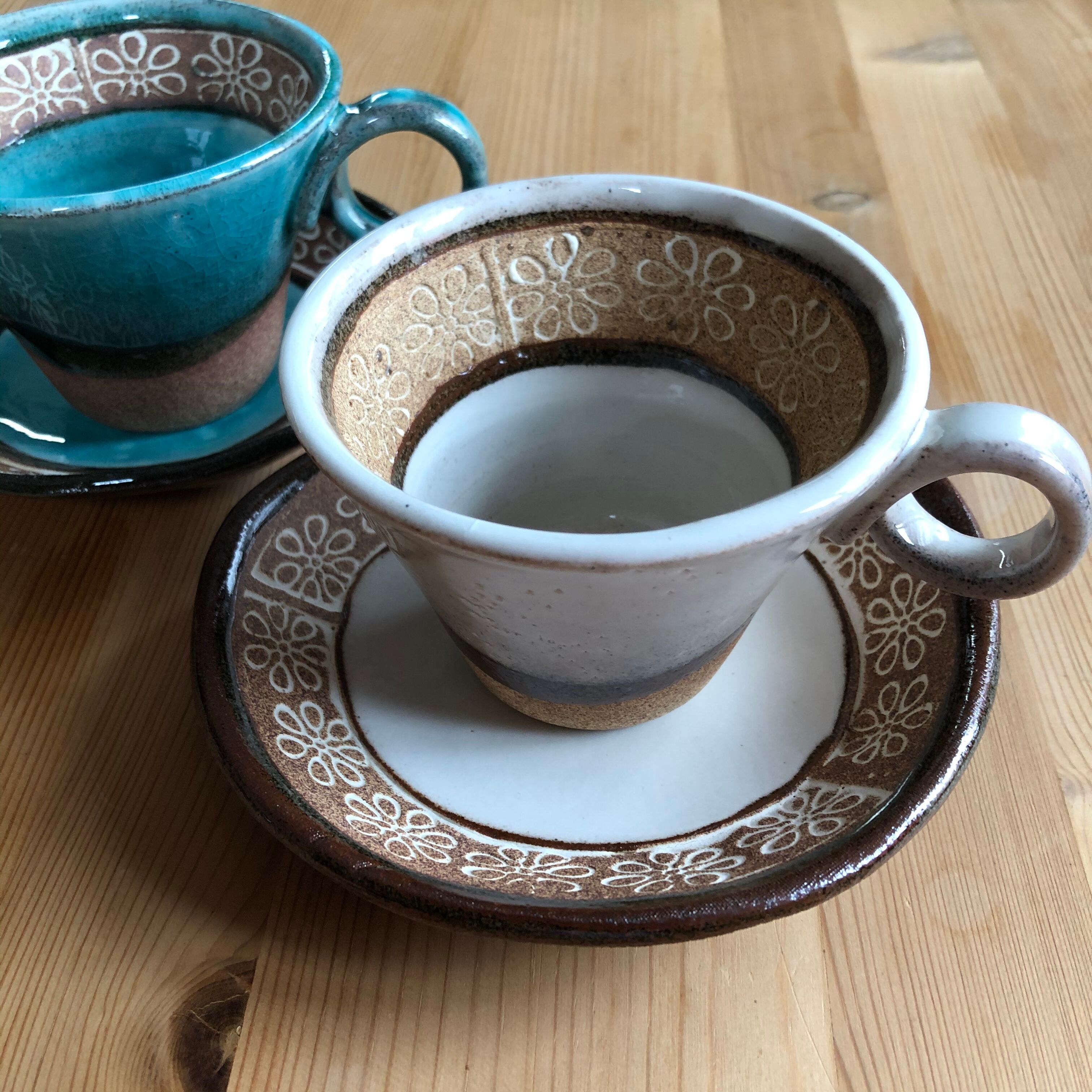 お花畑コーヒーカップ＆ソーサー「白」