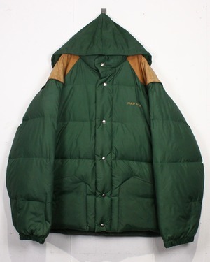【Caka act2】“NAF NAF” Arm Detachable Down Jacket