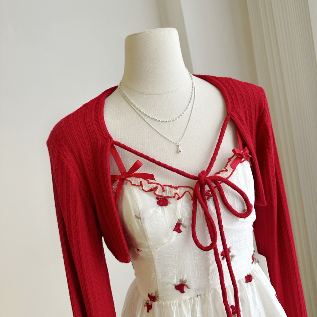 ボレロレッドカーディガン LK1712