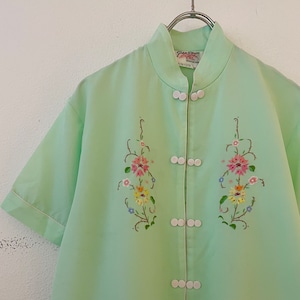 used China emboroidery s/s shirt