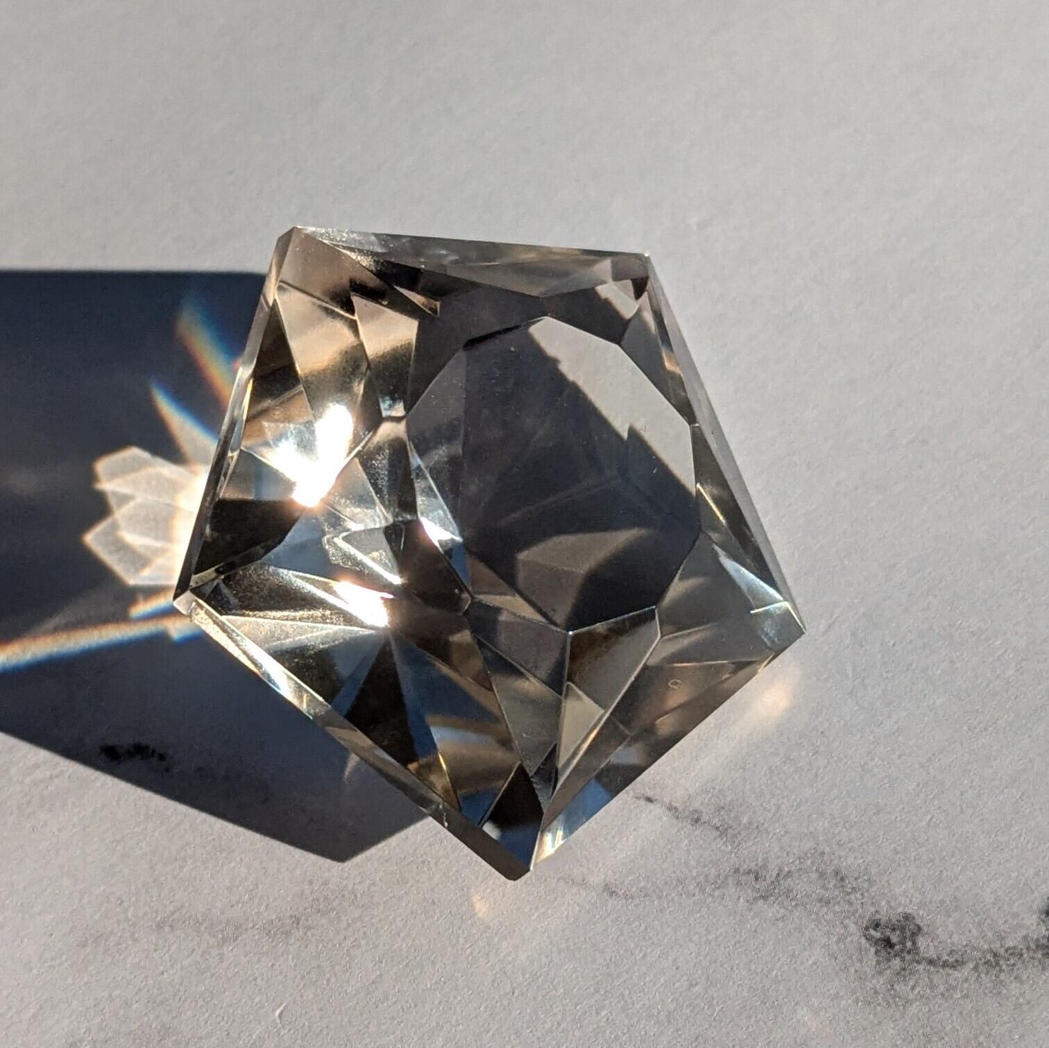 【高品質】ブラックルチルクォーツスフィア ブラックプラチナルチルクォーツ丸玉/スフィア - 埼玉県吉川市の