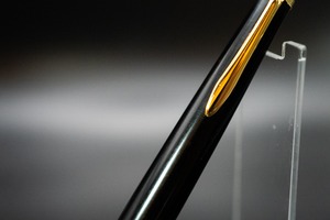 【ペルシャ帝国の最高級材】 黒檀真黒