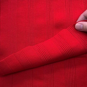 ★TB303◆2m◆ラスト1点‼◆綿100%変則フライスリブニット生地◆レッド