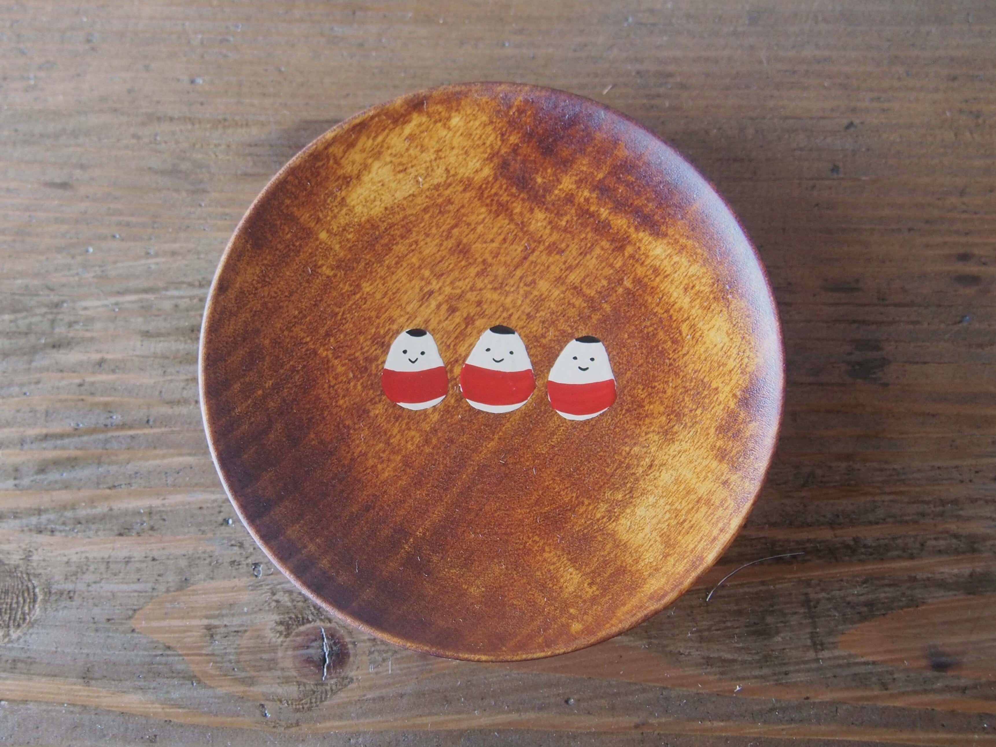 かわいい起き上がり小法師の縁起豆皿｜会津漆器 食器｜ ほくるし堂