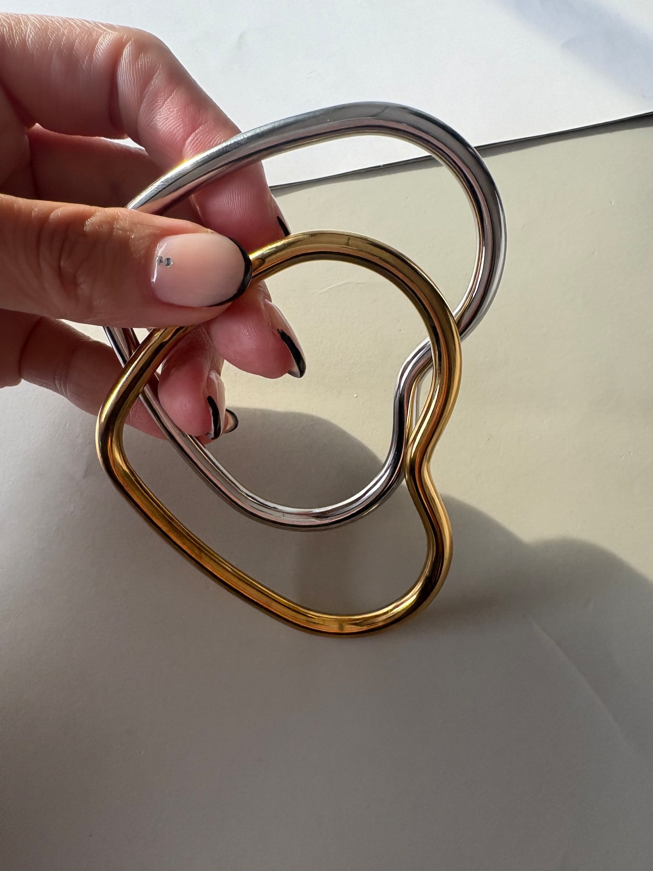 ハートバングル