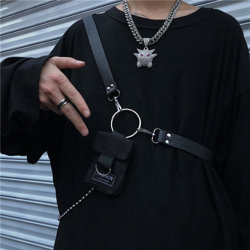 新品 ボディクロスチェーンハーネスベルト メンズレディース 大人女子