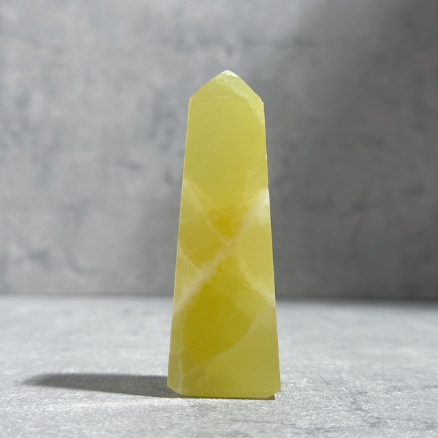 イエローカルサイト タワー型32◇Yellow Calcite◇天然石・鉱物・パワーストーン