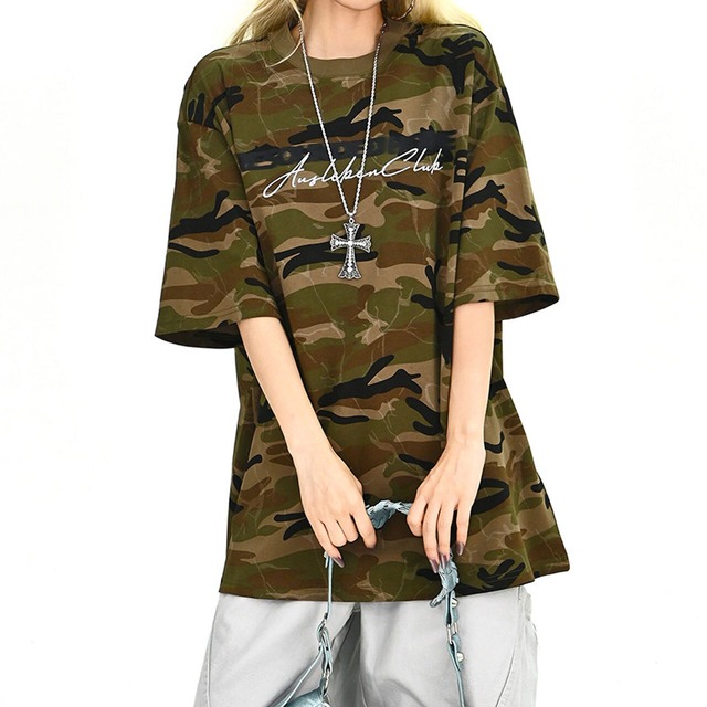 カモフラージュグラフィックルーズフォルムＴシャツ 1col   R01895